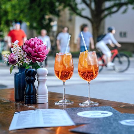 Benztown Hotel Gaestehaus シュトゥットガルト エクステリア 写真