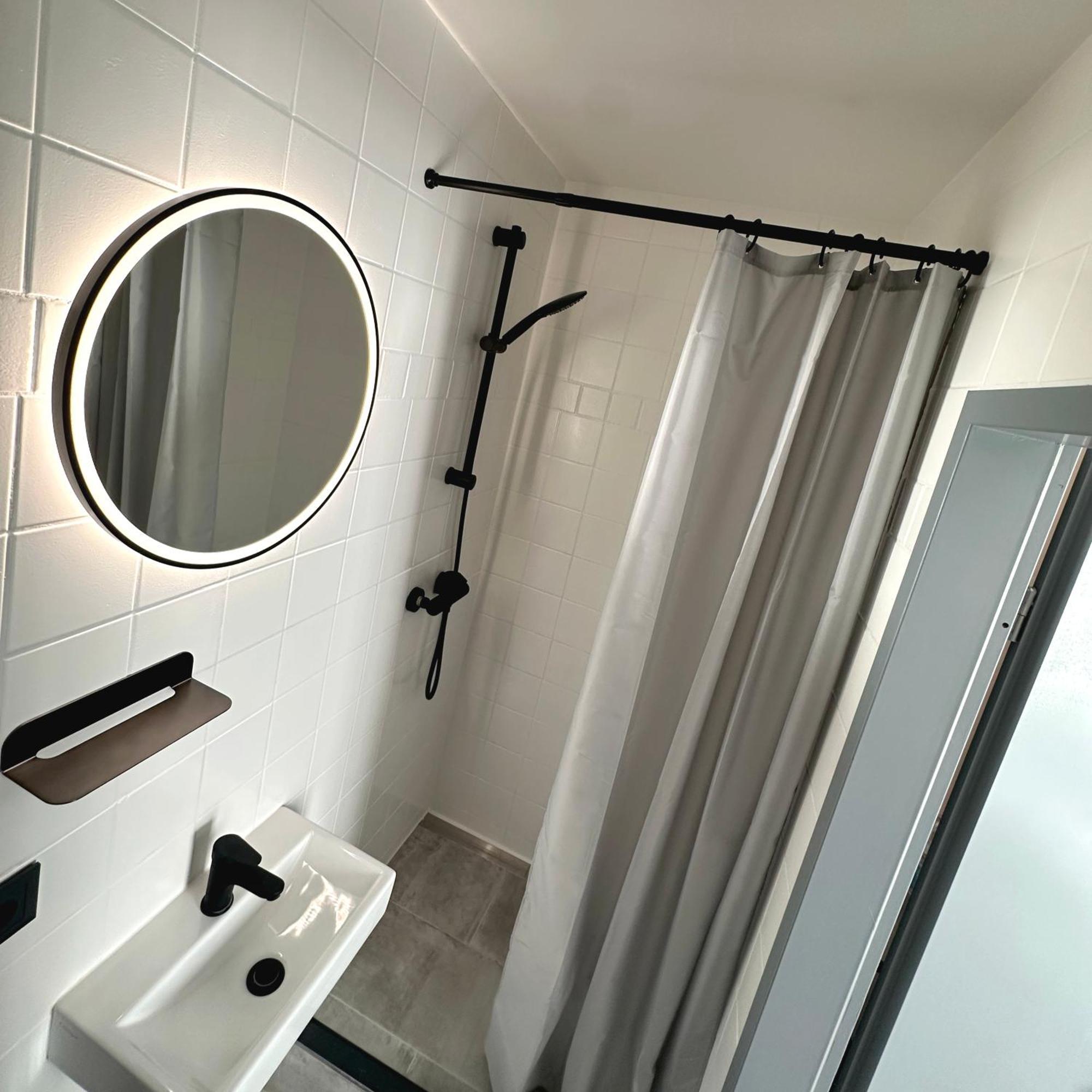 Benztown Hotel Gaestehaus シュトゥットガルト エクステリア 写真