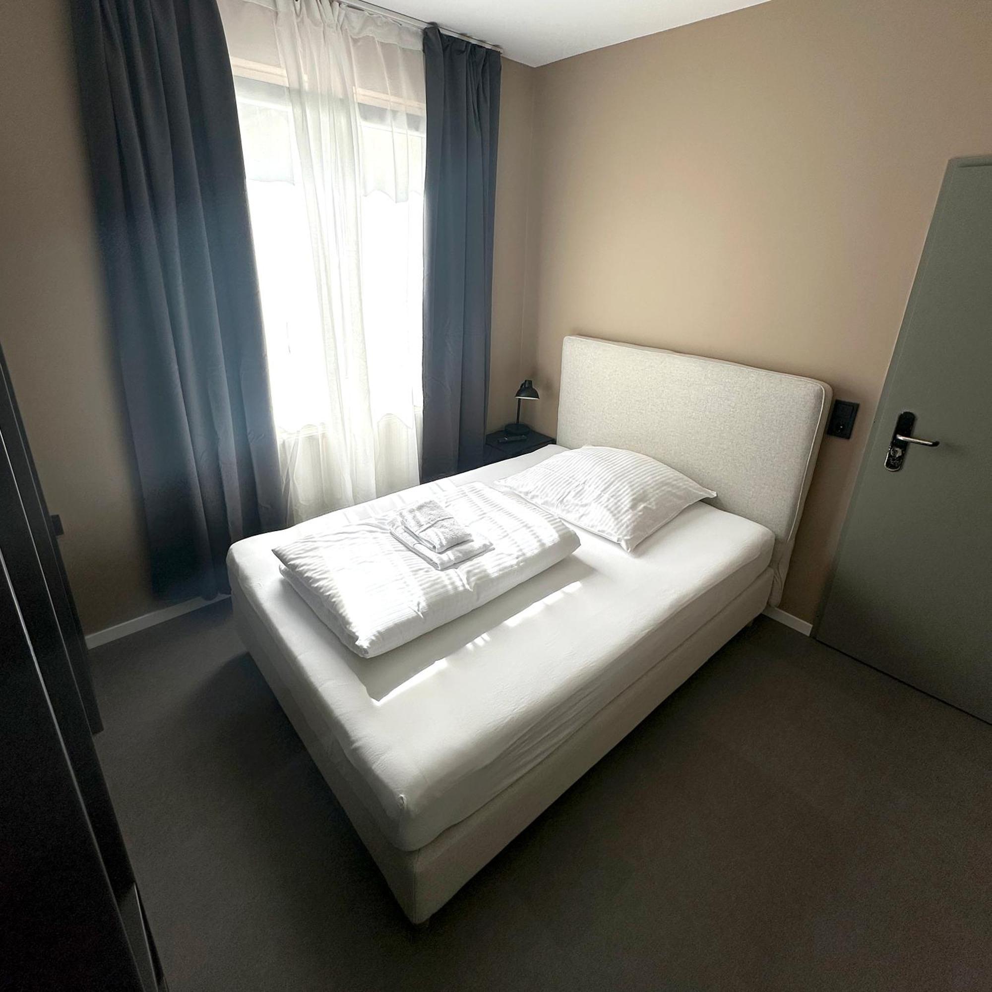 Benztown Hotel Gaestehaus シュトゥットガルト エクステリア 写真